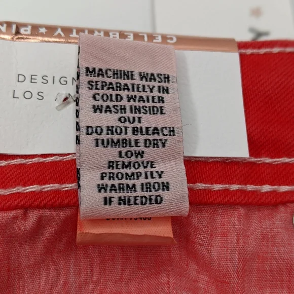 Celebrity pink denim‎ shorts, red - Picture 7 of 8